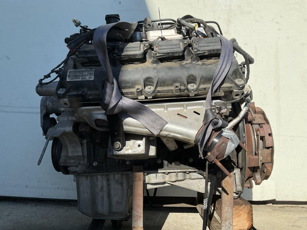 2014 Dodge Challenger Engine Assembly