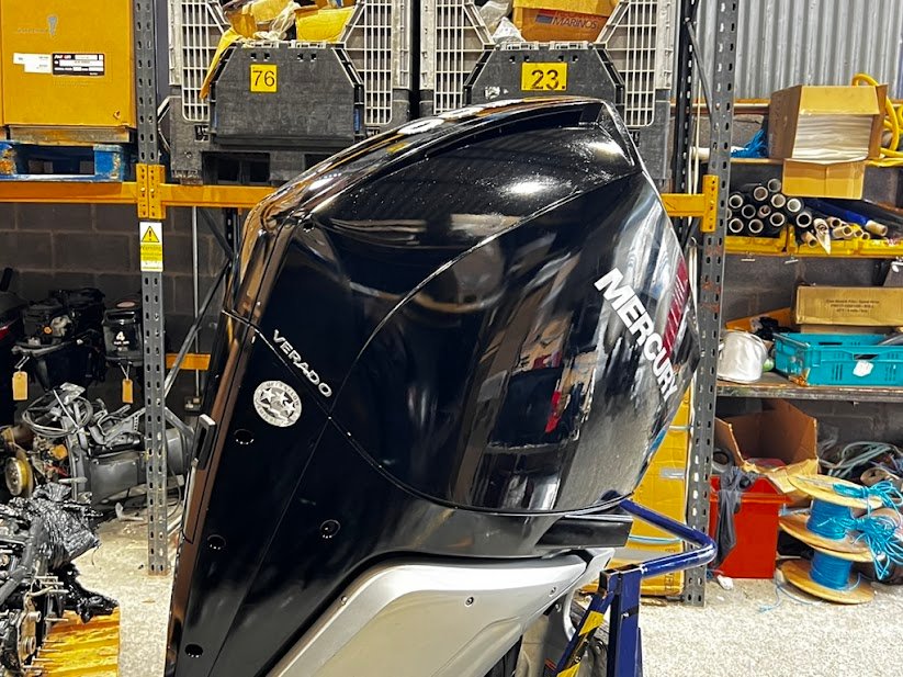 Used 300hp mercury V8 Verado 4 stroke 2020 model, XL or XXL shaft, full brand new rig kit included inc power steering
