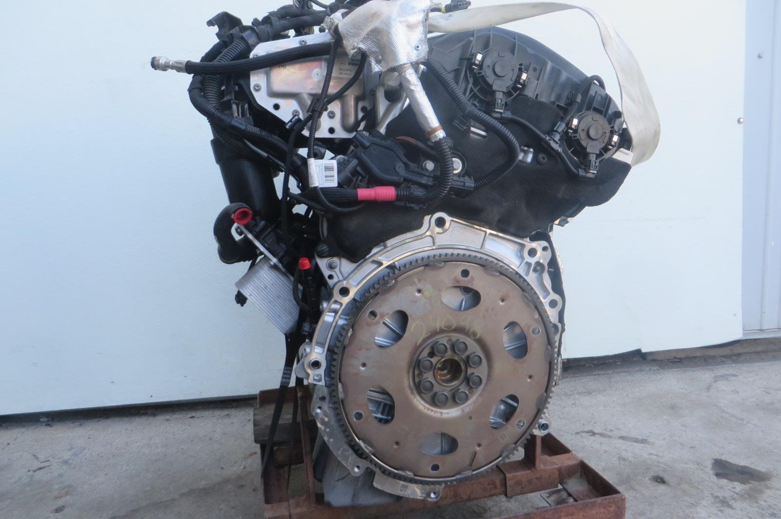 2018 BMW 330i Engine Assembly