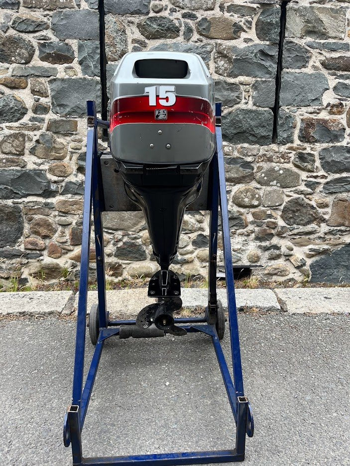 Used 15hp Mariner outboard- shortshaft, manua start,tiller control, 4 stroke