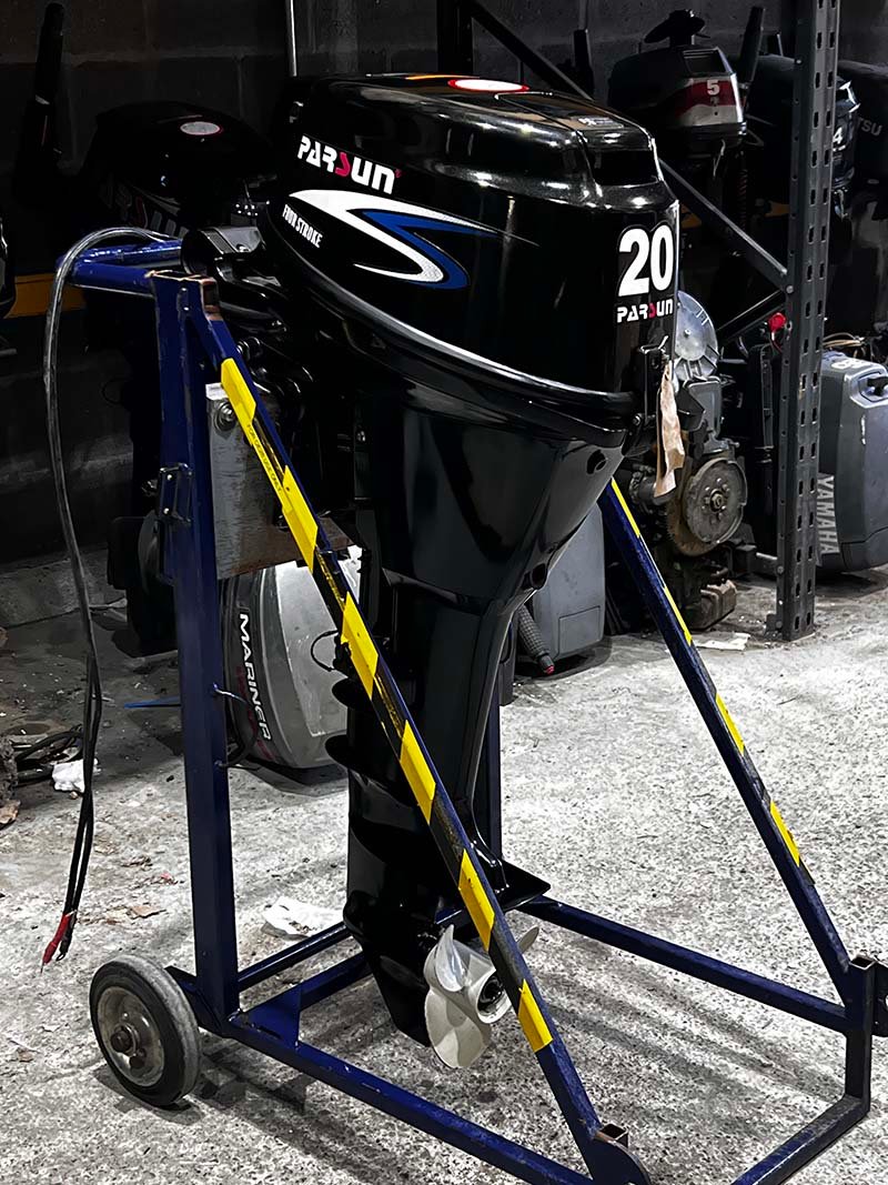 Used 35hp Evinrude Outboard, Long Shaft Tiller Control Manual Start