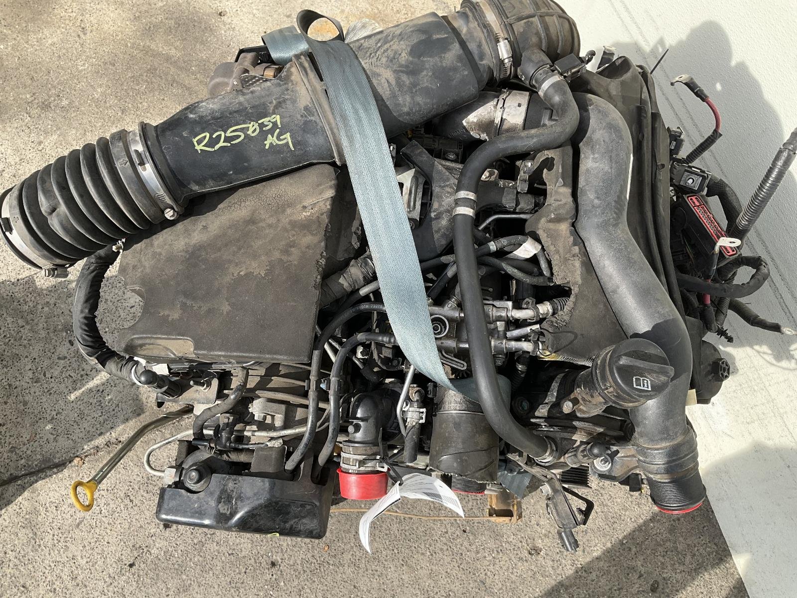 2016 Dodge Ram 1500 Engine Assembly